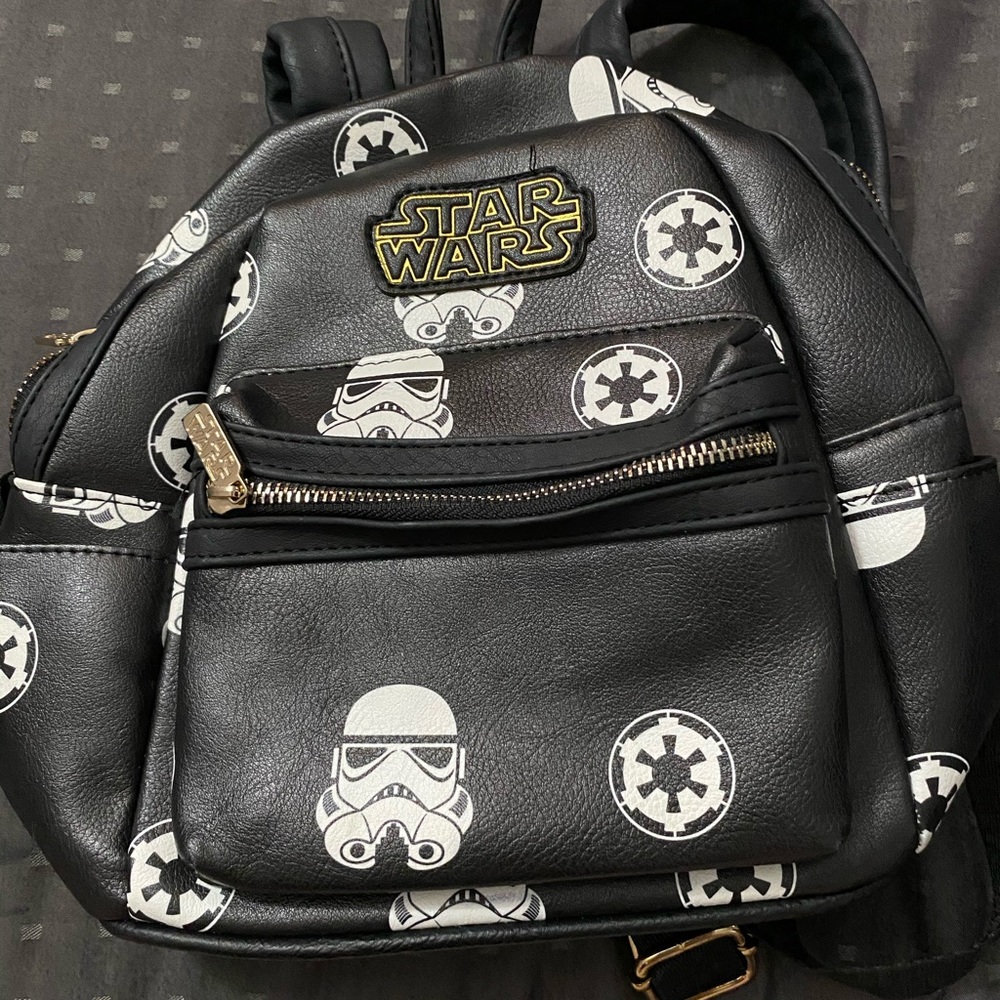 Star Wars mini backpack!!